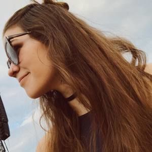 Meet your Posher, Jenna